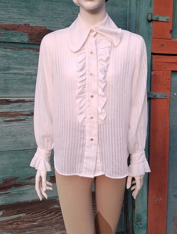Vintage Blouse Ruffle Front Equestrian Dunwoodie … - image 1