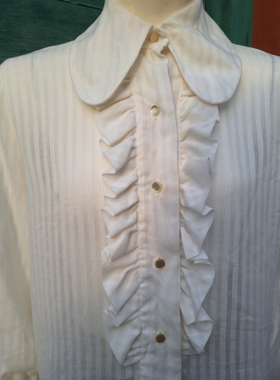 Vintage Blouse Ruffle Front Equestrian Dunwoodie … - image 2