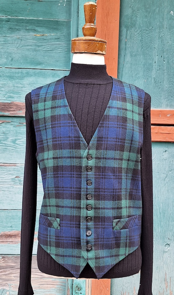 Vintage Men’s Navy & Green Tartan Plaid Waistcoat 