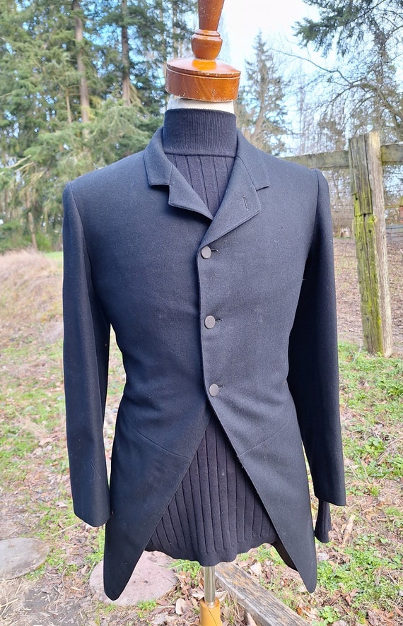 Antique Formal Hunt Coat Men’s Black Wool with Tai