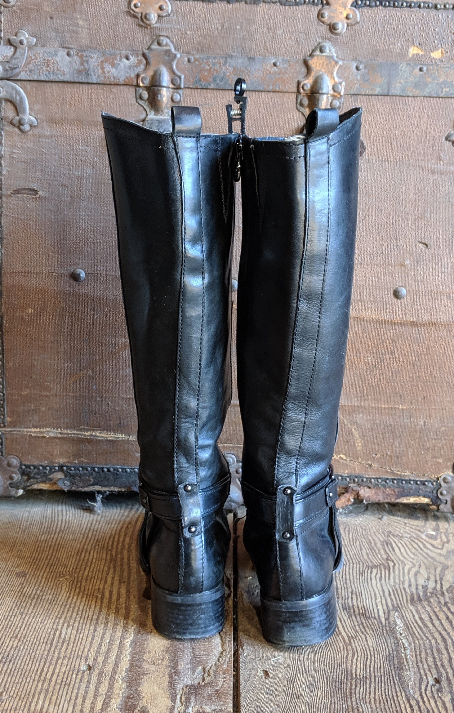 etienne aigner riding boots with stamped logo