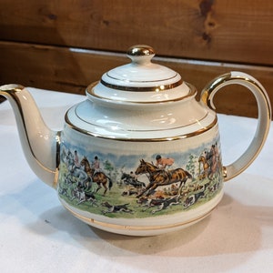 Vintage Porzellan Teekanne gerippt Fox Hunt Panorama Sadler England – 1950er Jahre