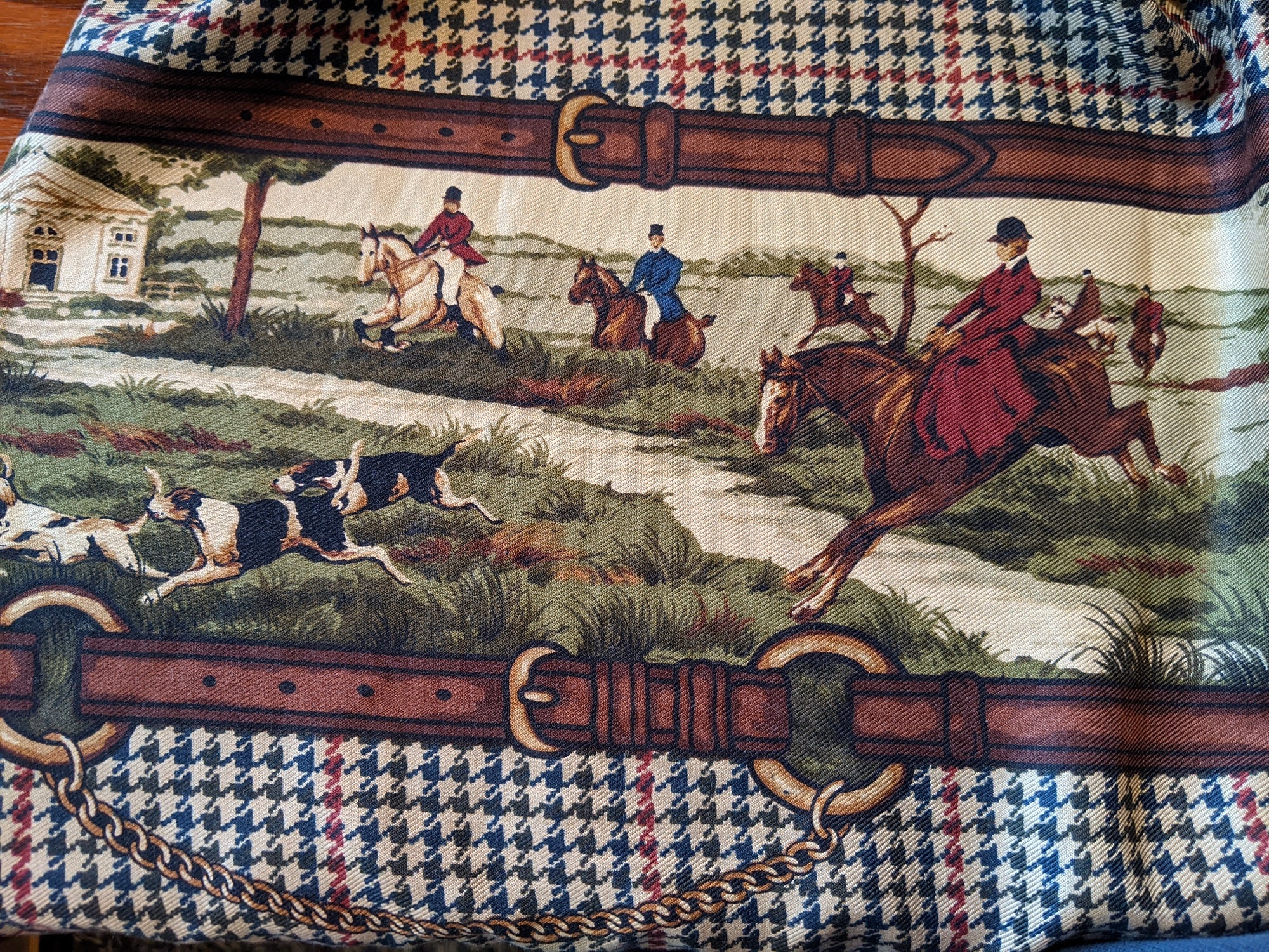 Vintage Skirt Houndstooth Illustrated Equestrian Wrap Style 1980s