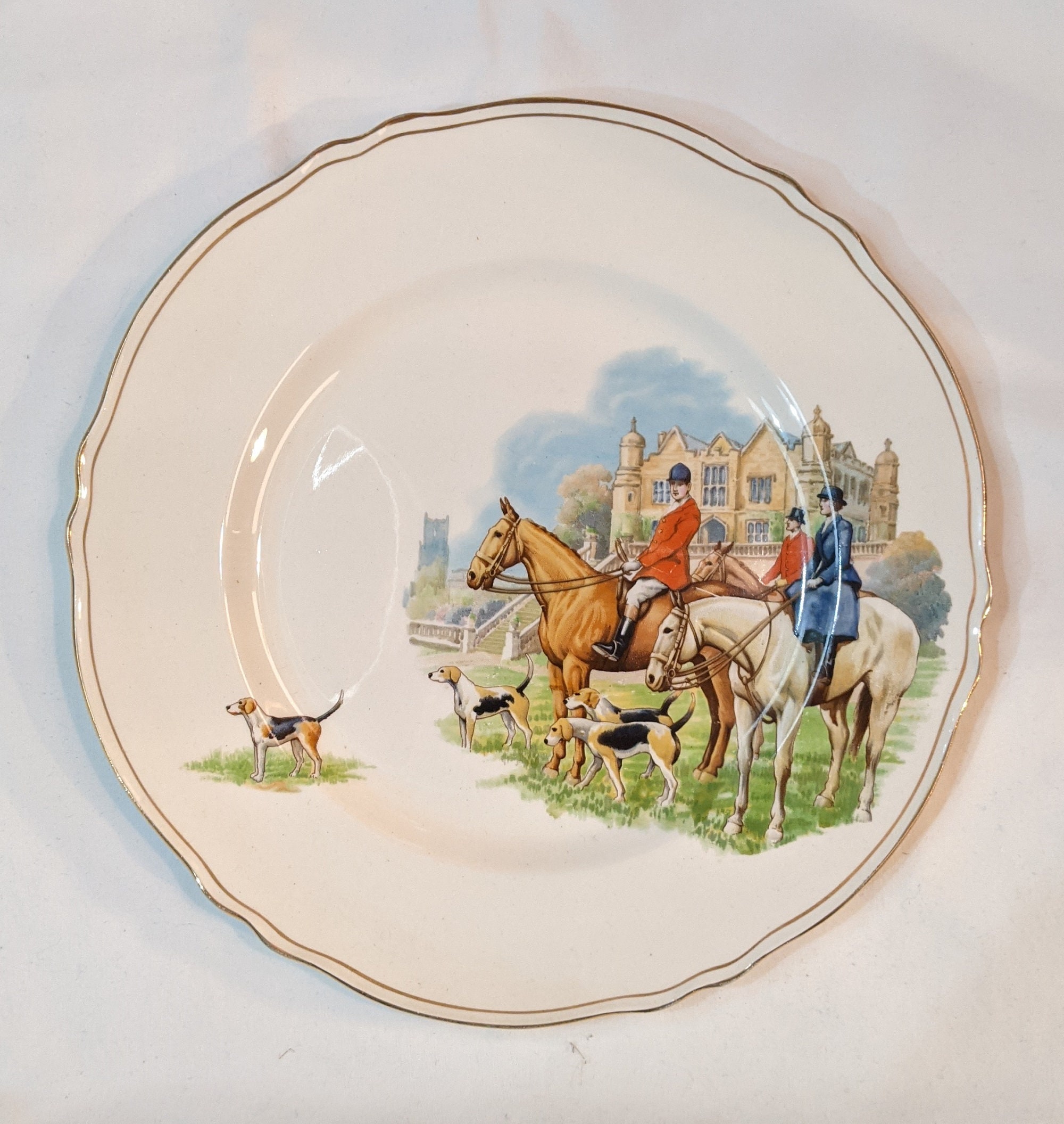 Equestrian dinnerware top