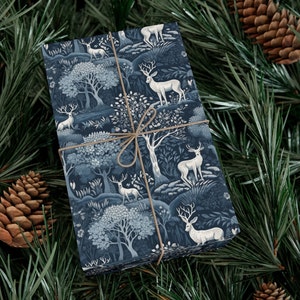 Blau Winter Hirsch Wald William Morris Vintage Jugendstil Geschenkpapierrolle Weihnachten blau Urlaub Geschenkpapier Cottagecore Woodland