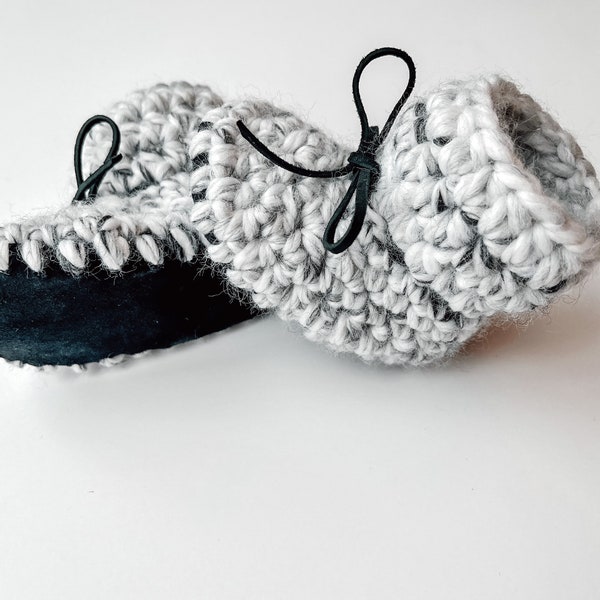 Baby Shoes // Baby Slippers // Crochet Booties // Leather Bottom Boots // Newborn Baby Toddler Child - MONOCHROME MARBLE