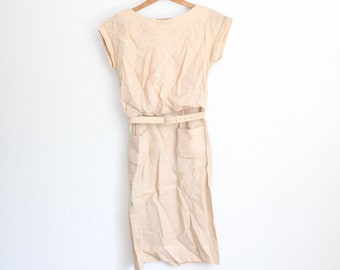 vintage 1960s beige tan  dress w/belt #0120