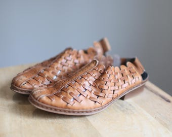 vintage 80s  tan brown leather woven granny sandals mules 8