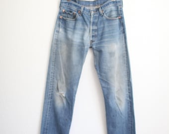 vintage levi's 501 distressed jeans  button fly denim 33 x 33  #05