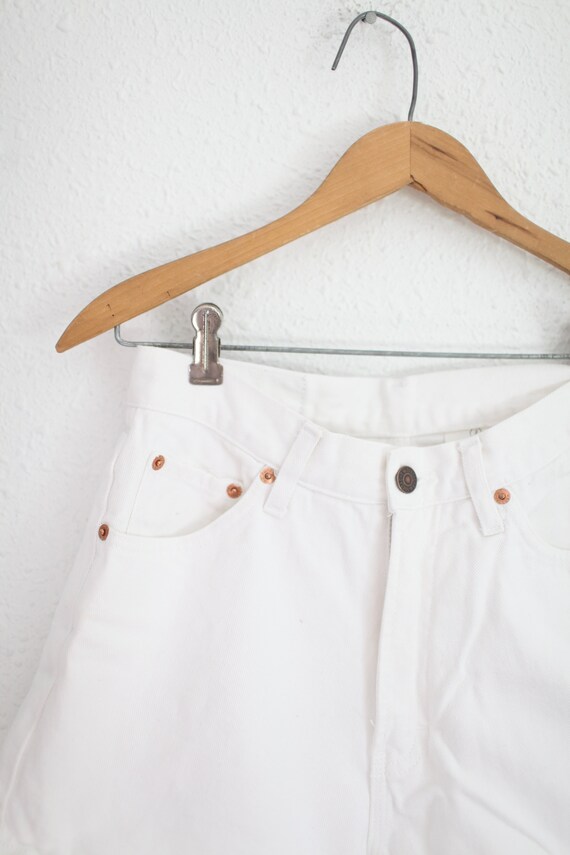 vintage 90s jordache white  high rise jean shorts… - image 3