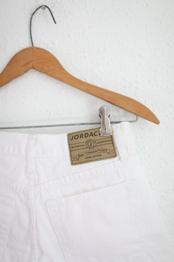 vintage 90s jordache white  high rise jean shorts… - image 4