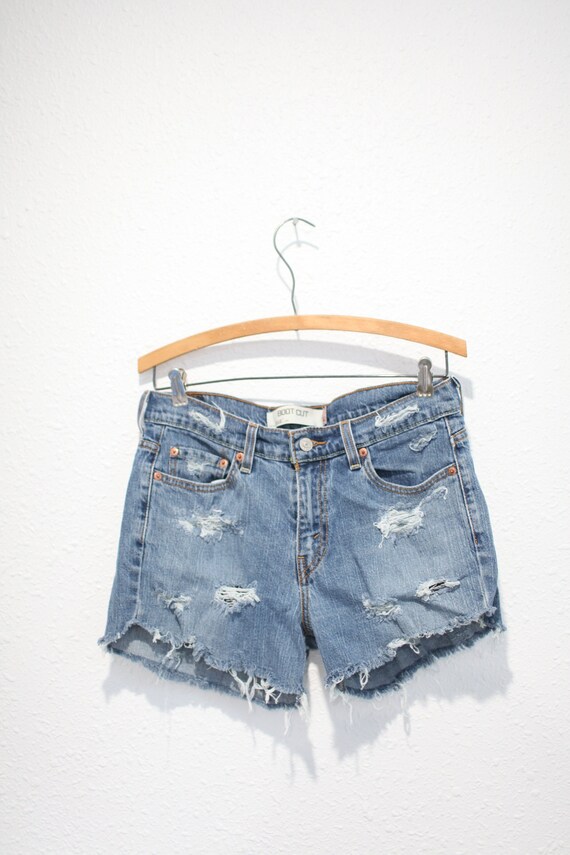 Vintage Distressed Cut off Levis 515 