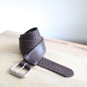 Vintage 90s Brown Leather Triangle Cut Out Leather Belt W  display picture 1