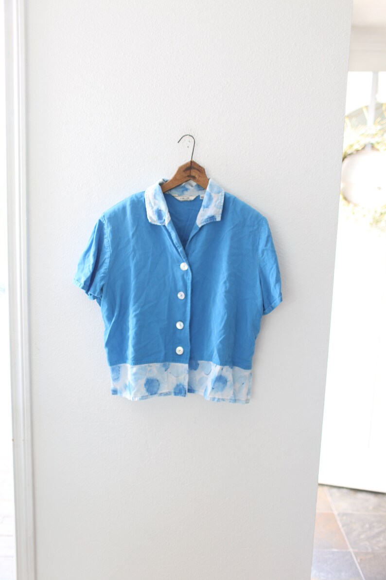 vintage 90s oversized blue button up crop top #0625