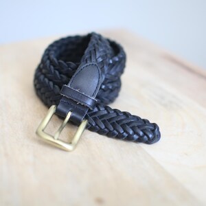 Vintage Woven Stretch Belt — Black Braided with Leather Buckle Vintage 90s Elastic Black Cinch Belt, Woven Leather Belt  main image 2