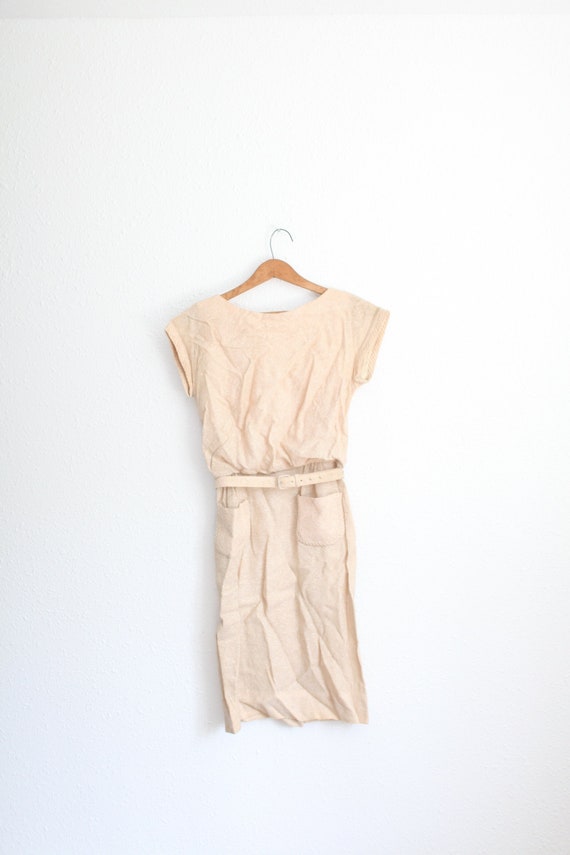 vintage 1960s beige tan  dress w/belt #0120