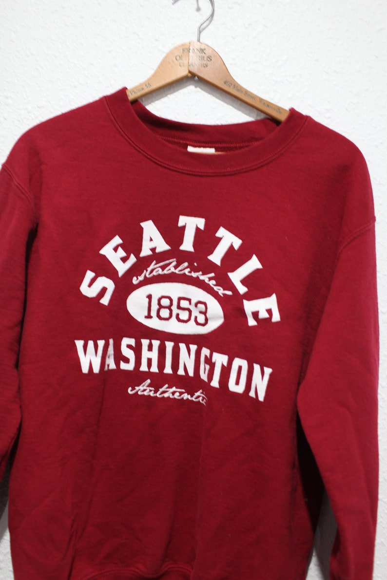 vintage seattle washington maroon sweatshirt 053 image 2