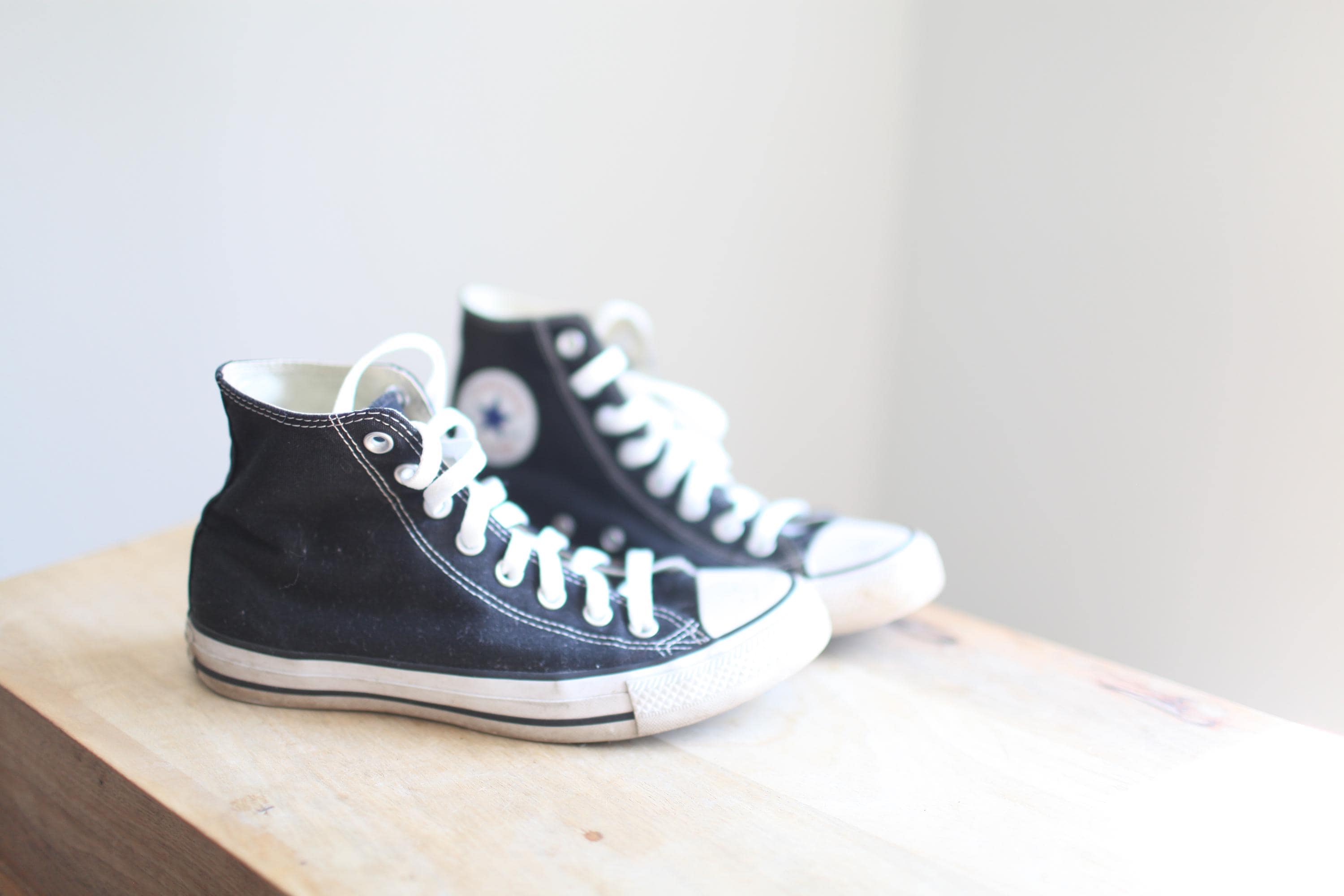 Converse Shoe Black High Top Converse Used Black Chuck Taylor