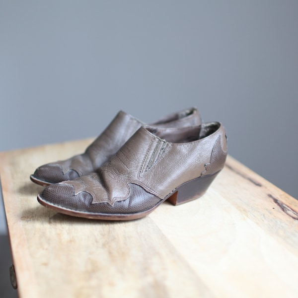 vintage brown ankle boots