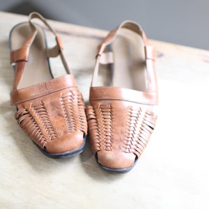 レゲエ45 Jay Sapphire Brown CLEAN UP WOMAN Vintage 90s Tan Woven Leather Huarache Sandals Womens 8 1/2