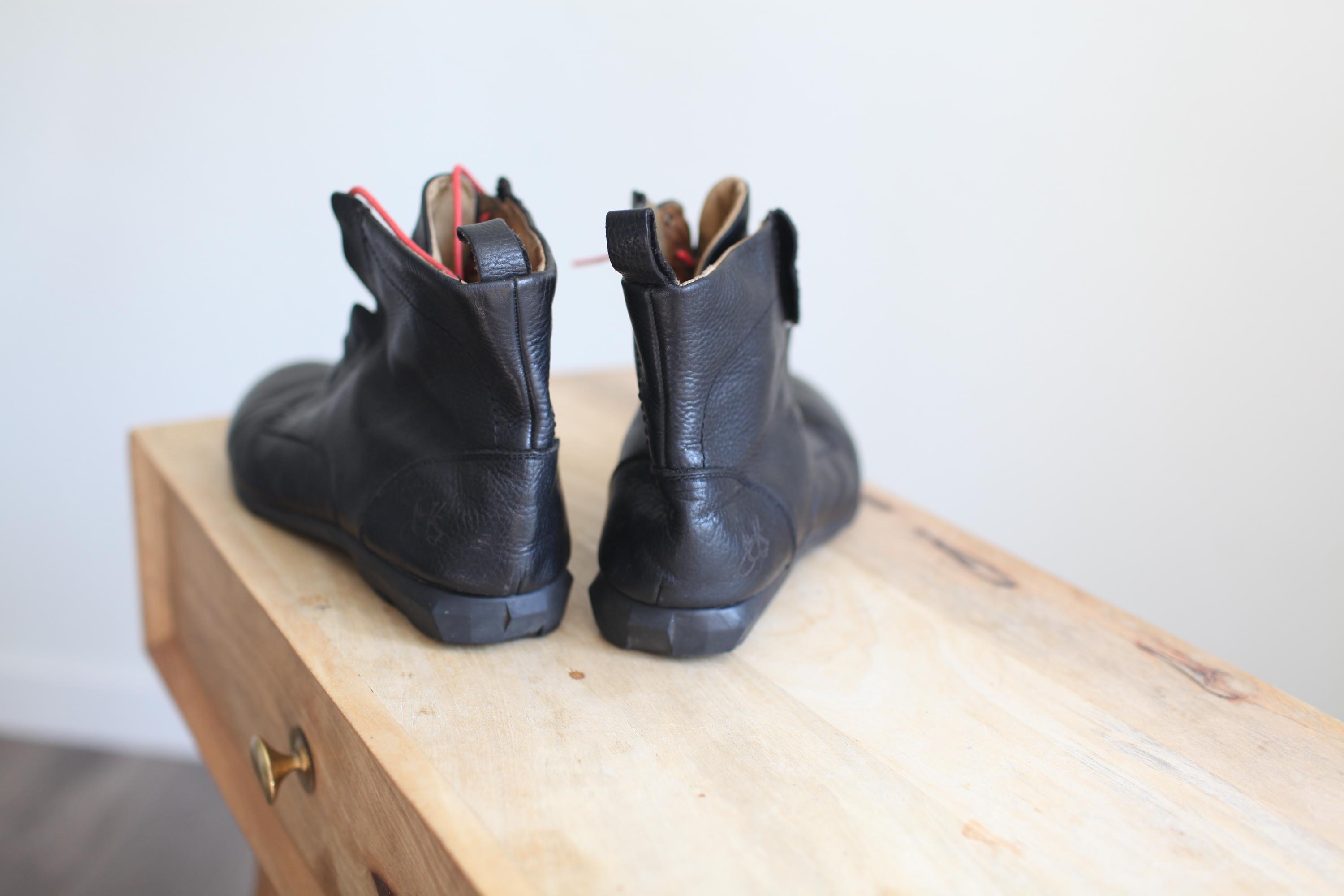Vintage John Fluevog Black Leather Lace up Ankle Boots Mens 