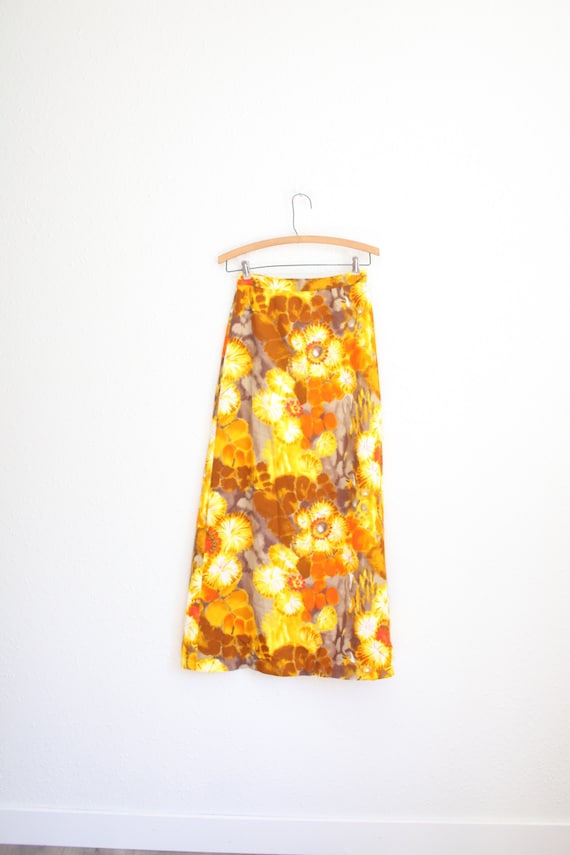 VINTAGE 60s 70s ORANGE PINK BROWN STRIPED FLORAL KNEE-LENGTH FLARED SKIRT 12