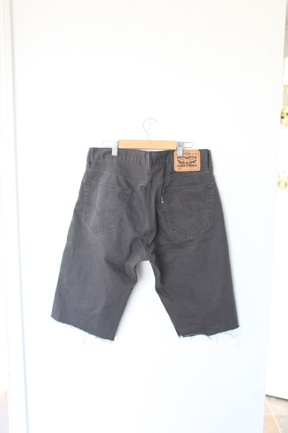 gray levi shorts