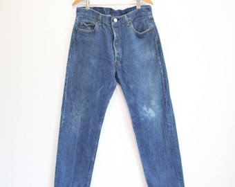 vintage levis 501 blue denim button fly  jeans 34x 30 #0756