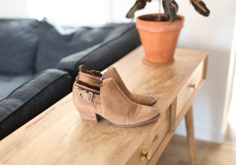 vintage tan suede brown leather ankle buckle boots slip on womens 7 12