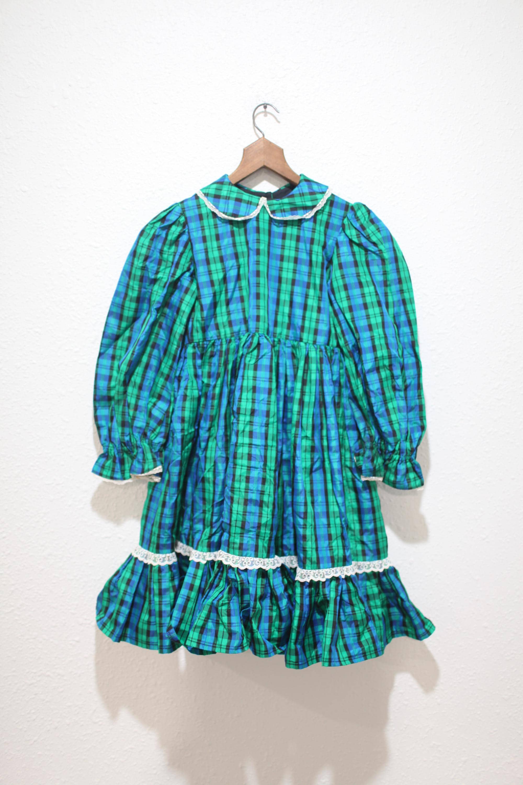 blue and green plaid christmas dress Vintage 60s Blue & Green Tartan Plaid Taffeta Black Velvet Girls Dress 8/10  #0569