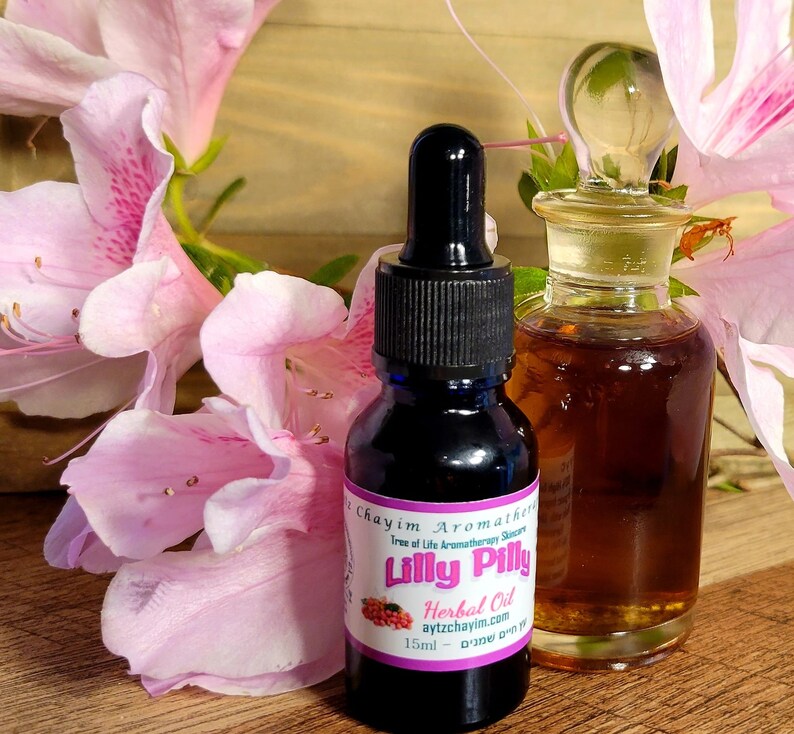 Blue Lilly Pilly Herbal Oil 15ml Known as Australian Lilly Pilly Syzygium oleosum EXTREMELY RARE. Artisan Handcrafted and Made in Israel image 9