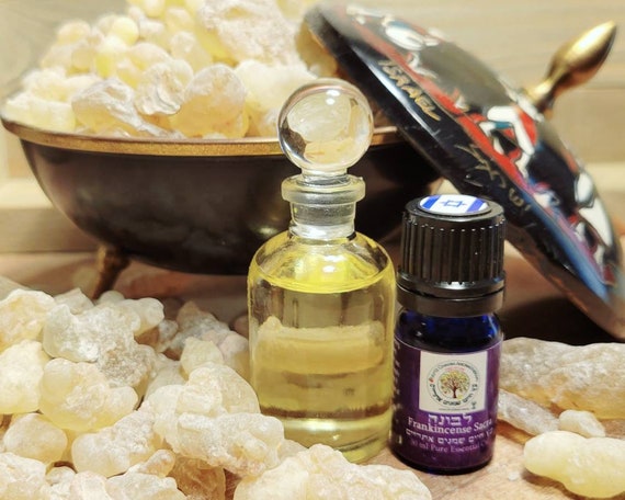 Frankincense and Myrrh High Quality Essential Oil Blend Popular Holidays  Favorite 15 Ml 