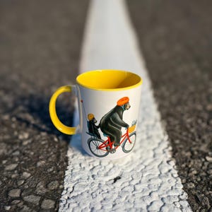 Mug Ours faisant du vélo