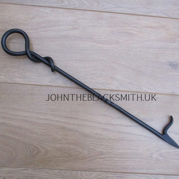 Hand Forged Wrought Iron Mouse tail poker with Log rolling Spur, 19.5" inches / 50cm long , Hand forged in the UK
