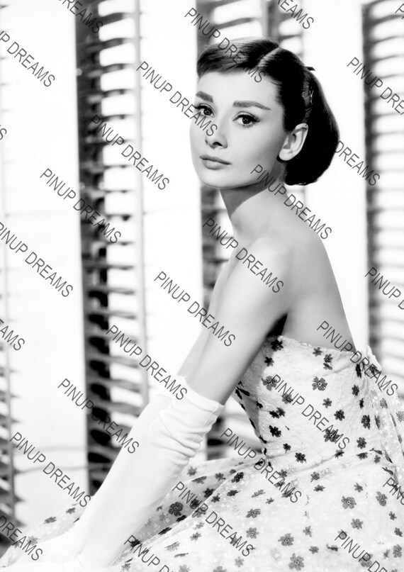 Vintage A4 Movie Star Photo Poster Wall Art Print of The Lovely Audrey Hepburn Vintage A4 Movie Star Photo Poster Wall Art Print of The Lovely Audrey Hepburn