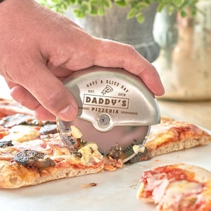 Gepersonaliseerde pizzasnijder - cadeau voor papa