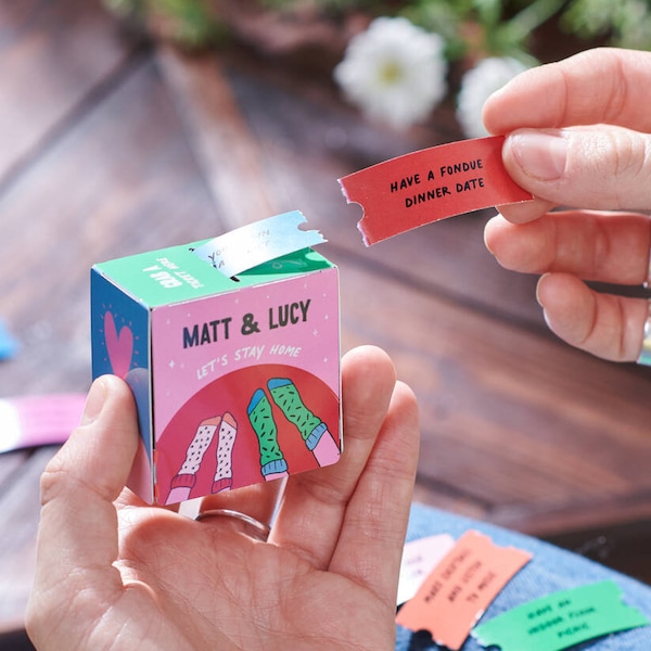 Gepersonaliseerde dispenser voor een romantische avond thuis voor stellen