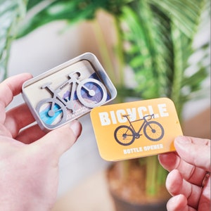 Ouvre-bouteille de vélo personnalisé en boîte