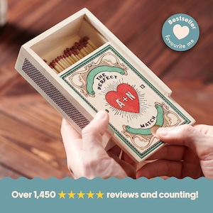 Customer reviews praising the personalised matchbox for its quality and as a perfect wedding gift. Over 1,450 reviews and counting.
