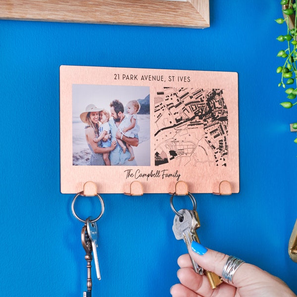 Personalised Family Map And Photo Key Hook, Custom Photo Key Hanger, Personalised Key Organizer,  Map and Photo Wall Hook