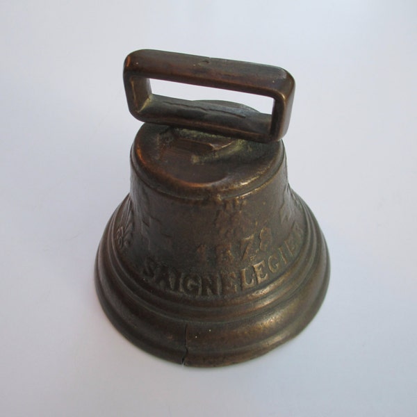 Vintage BRASS CHIANTEL FONDEUR Cowbell Sheepbell, Embossed with 1878 Saignelegier.  Bell collectible!