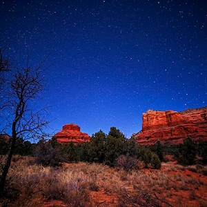 Starry Sky Over Sedona Arizona, Sedona AZ, Sedona Arizona, Sedona Print, Sedona Art, Sedona Photography, Sedona Decor, Night, Stars, Red