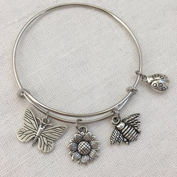 GARDEN Expandable Charm Bracelet, Silver Flower Charm Bangle, Butteryfly Bee Ladybug Bracelet, Adjustable Bangle, Expandable Bangle (B-8)