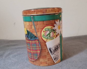 Vintage Girl Scout Backpack Tin: Senior Roundup Souvenir