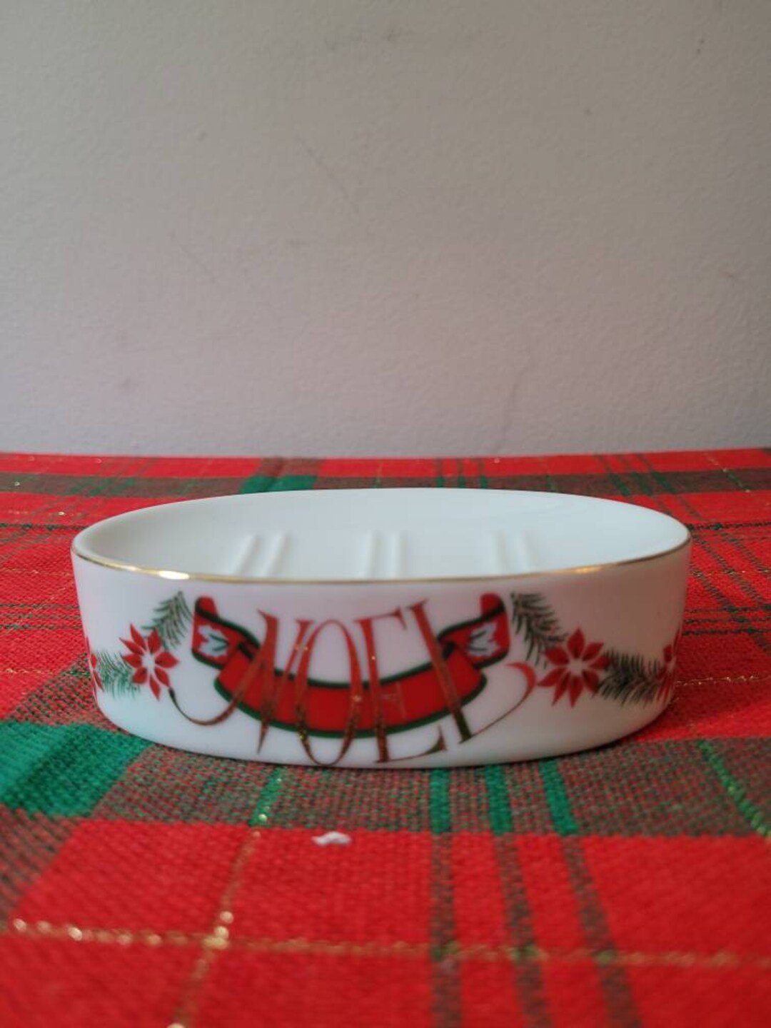 Vintage Christmas Bathroom Soap Dish Holiday Poinsettia Etsy