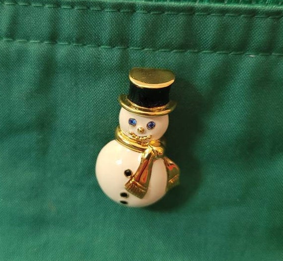 Vintage Brooch MONET Enamel Snowman Blue and Red … - image 2