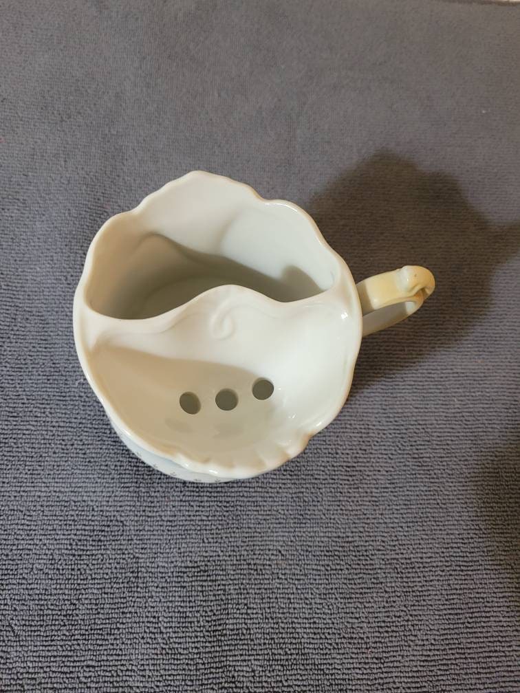 Vintage Sadek Andrea Mustache Cup Floral Style Number 9078