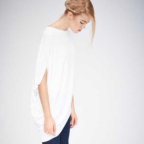 Simplicity Top Off White