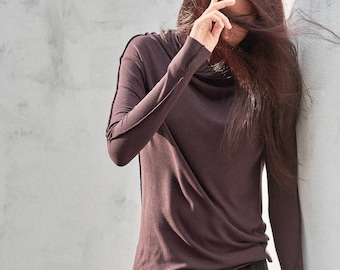 Minimalist Top / Long Sleeved Top / Muted Bordo Women's Blouse / Casual Top / Asymmetrical Top by AryaSense / TPPD14MBD