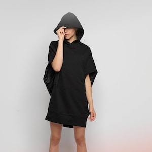 Sleeveless Hoodie / Oversized Top / Hooded Sweatshirt / Black Cotton Hoodie / Sweatshirt With Pockets AryaSense SQSL23BLK